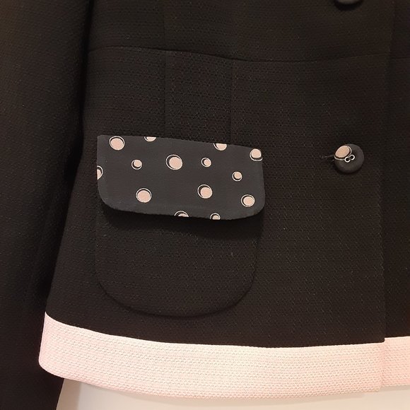NIPON BOUTIQUE black cropped blazer/jacket w/ pink details (4) - Picture 3 of 9